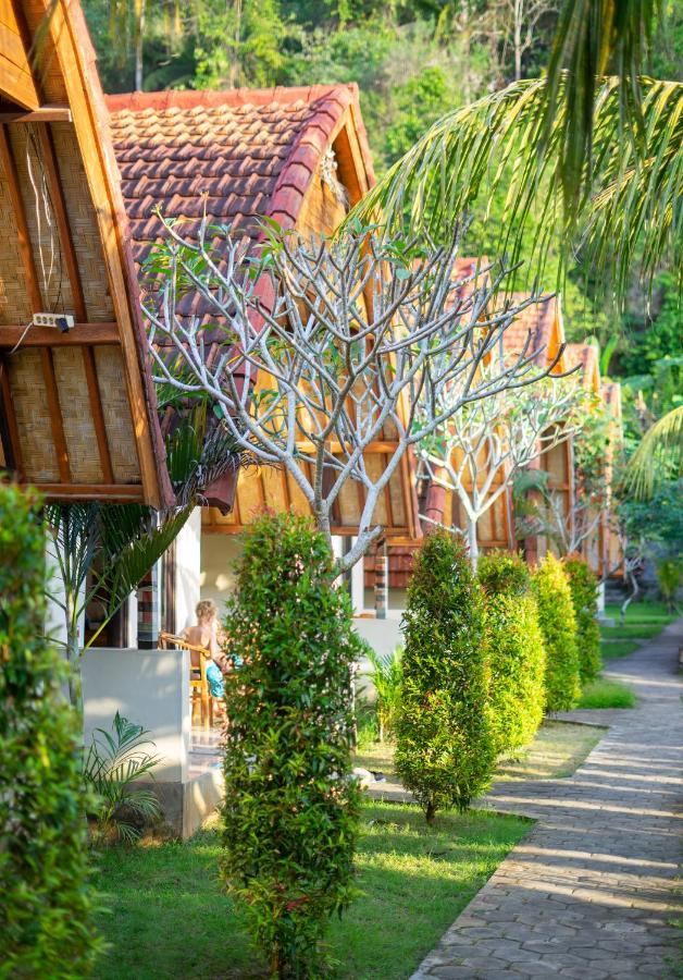 Penida Bay Village Sakti Kültér fotó
