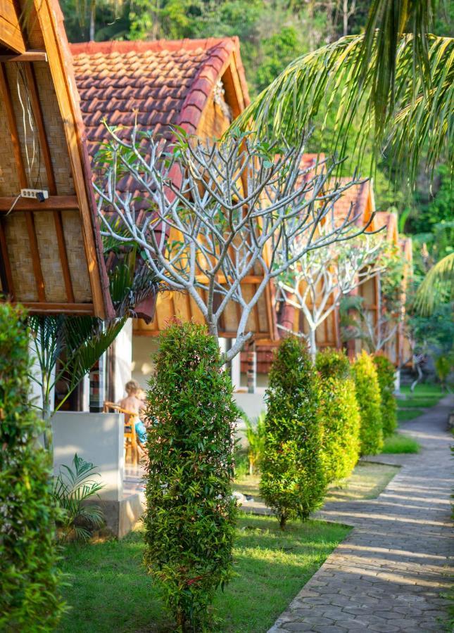Penida Bay Village Sakti Kültér fotó